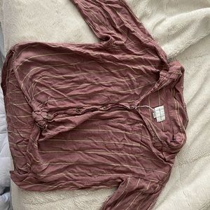 AE top (SORRY FOR WRINKLES) never been worn